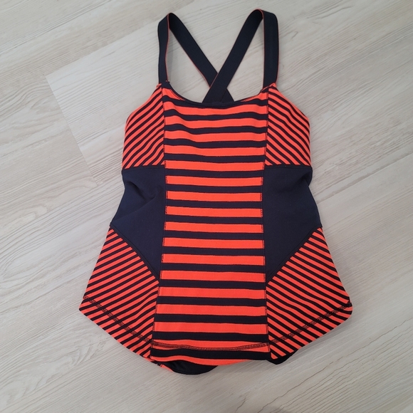 LULULEMON Work It Out Tank size 4 - Picture 13 of 17